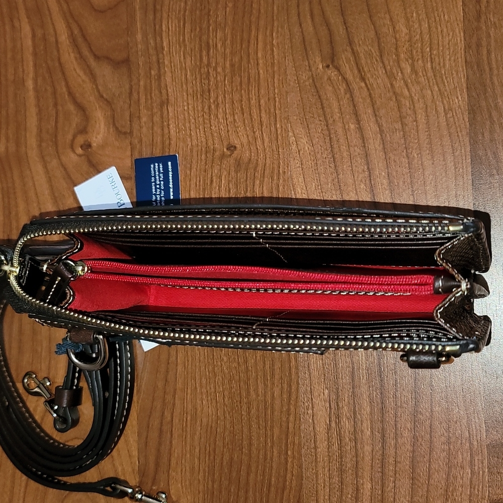 DOONEY & BOURKE Gingy Embossed Leather Crossbody Bag - Picture 12 of 12